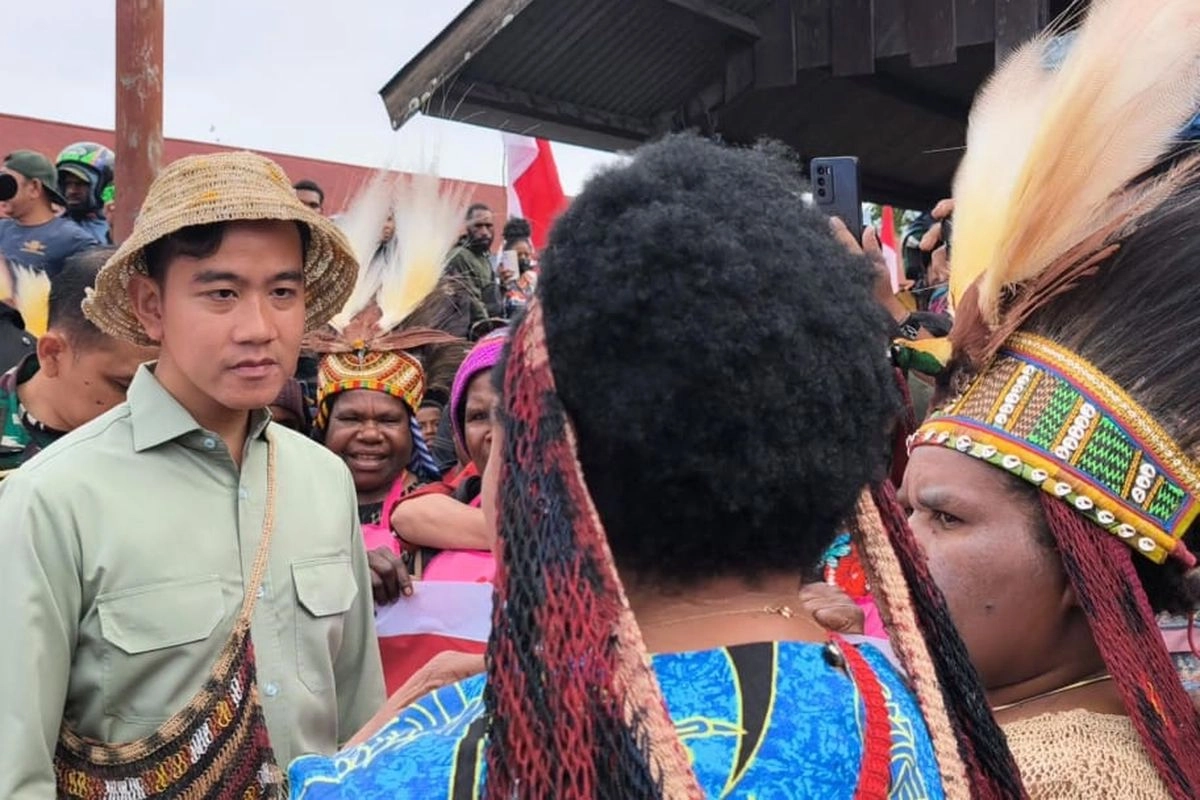 Gibran Blusukan ke Pasar di Wamena, Diminta Mama-mama Papua Bantuan Modal
