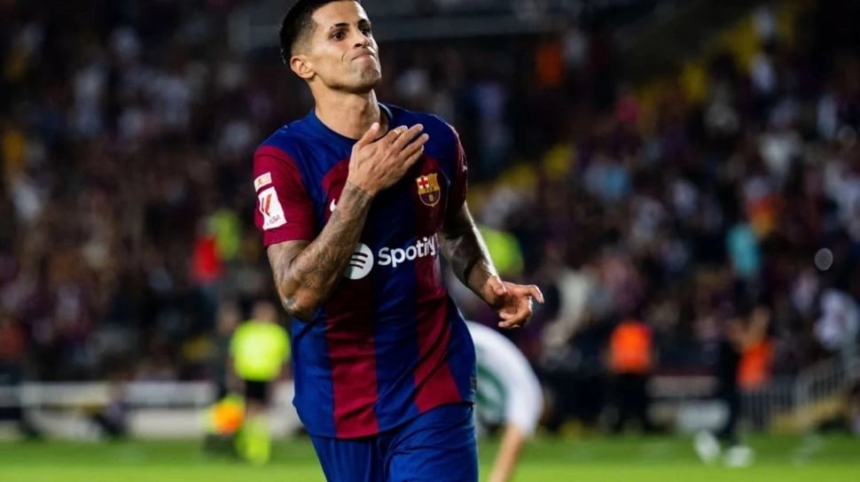 Joao Cancelo Resmi Kembali ke Barcelona Sebagai Pinjaman Al-Hilal Hingga Akhir Musim Juni 2026