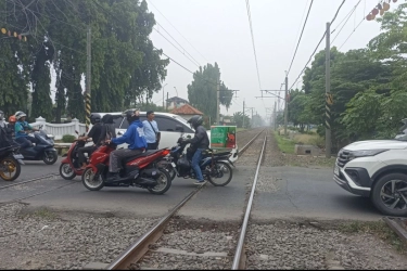 KAI Tutup 316 Perlintasan Kereta yang Rawan Kecelakaan