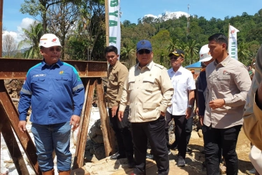 Mendagri Klaim Pemerintah Maksimal Tangani Bencana Sumatera, Presiden Berkali-kali ke Lokasi