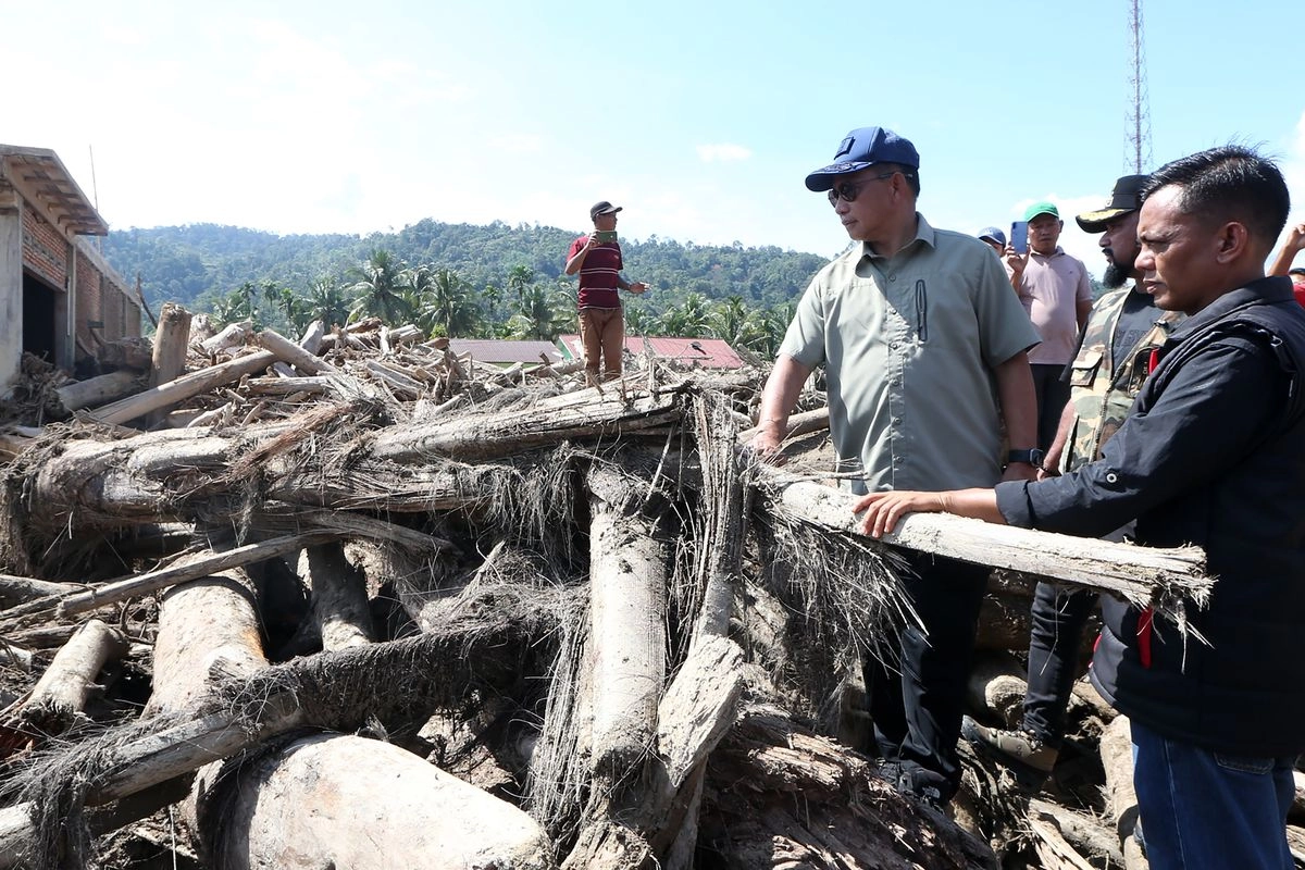 Mendagri Soroti ''Panic Buying'' Saat Bencana Sumatera, Petik Pelajaran untuk Pemerintah