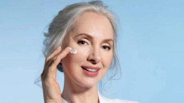 3 Rekomendasi Moisturizer dengan Efek Botox Mulai Rp30 Ribuan, Wajah Kencang di Usia 50-an