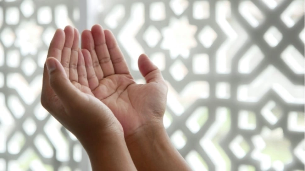 Doa Malam Isra Miraj 27 Rajab, Lengkap dengan Tata Cara agar Hajat Cepat Terkabul