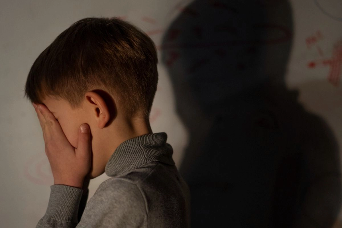 Pentingnya Ajarkan 'Rahasia Baik dan Buruk', Kunci Lindungi Buah Hati dari Modus Grooming