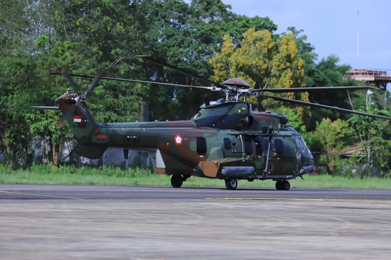 Bantu Pencarian Pesawat ATR 400 yang Hilang Kontak di Maros, TNI AU Kerahkan Helikopter Caracal
