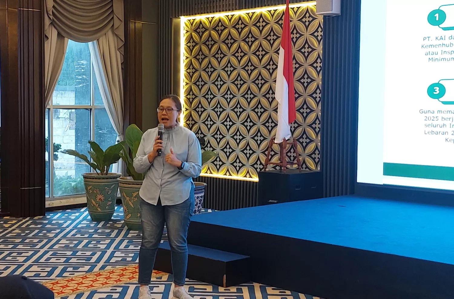 KAI Rekayasa Pola Operasi Imbas Jalur KA di Pekalongan Terendam Nanjir