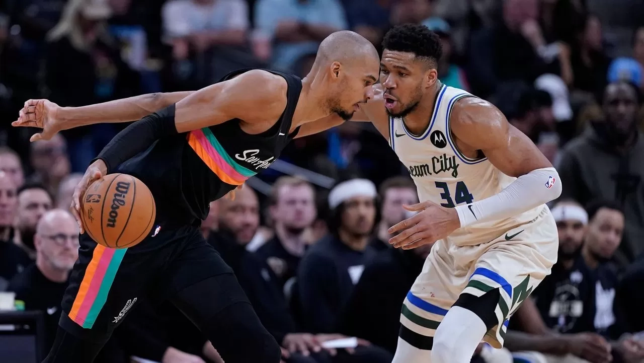 Victor Wembanyama Cukur Botak Demi Bawa Kebangkitan Performa San Antonio Spurs di NBA