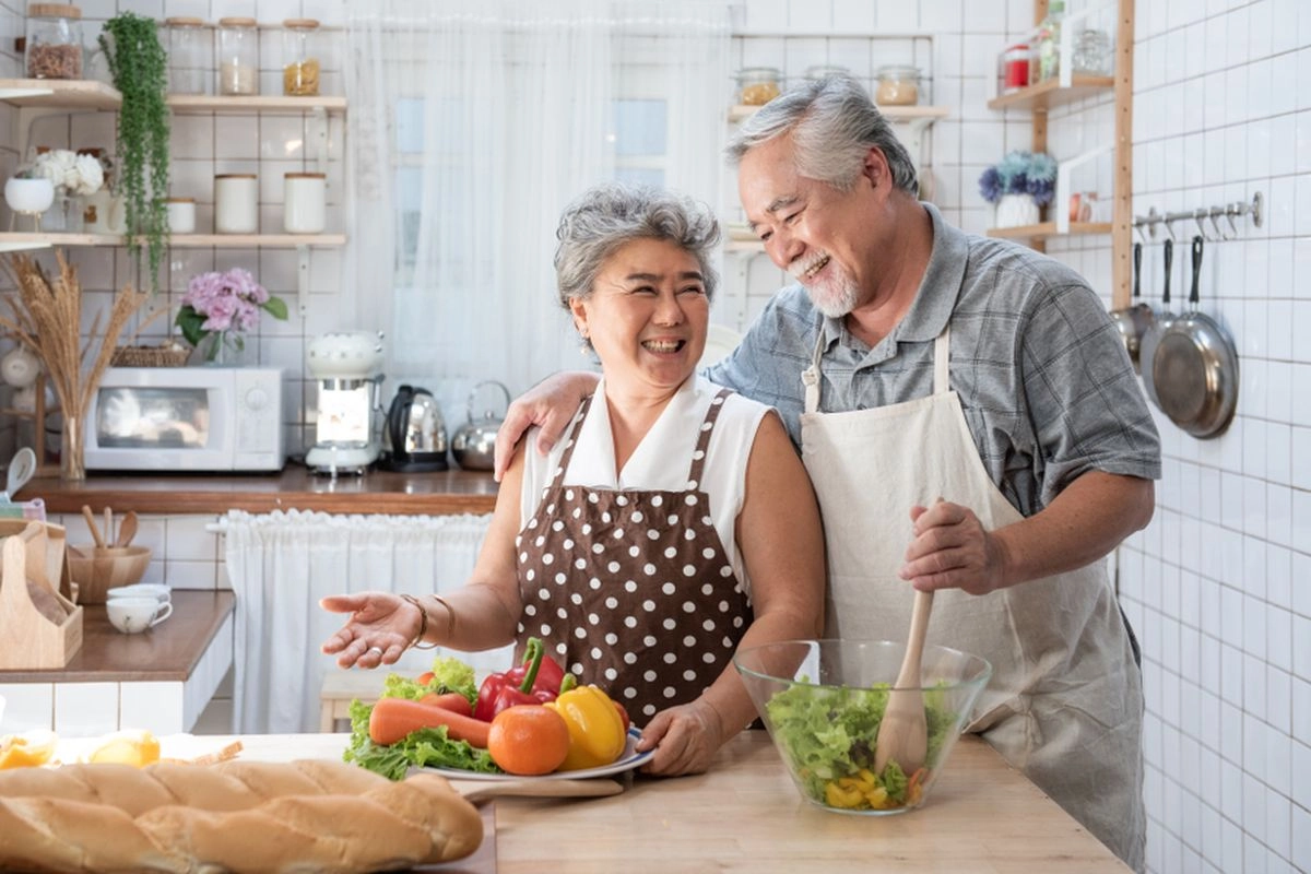 6 Kebiasaan Orang-orang Panjang Umur yang Hidup sampai 100 Tahun