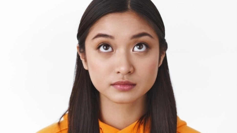 5 Moisturizer untuk Hilangkan Mata Panda Usia 30 Tahun