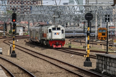 Cari Transport Malam Semarang–Jakarta? Ini 9 Kereta yang Paling Dicari