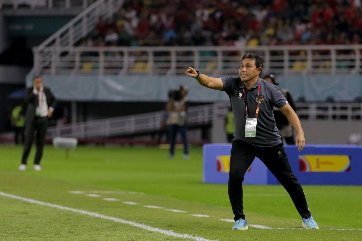 Harapan Bima Sakti untuk Asisten Lokal John Herdman di Timnas Indonesia