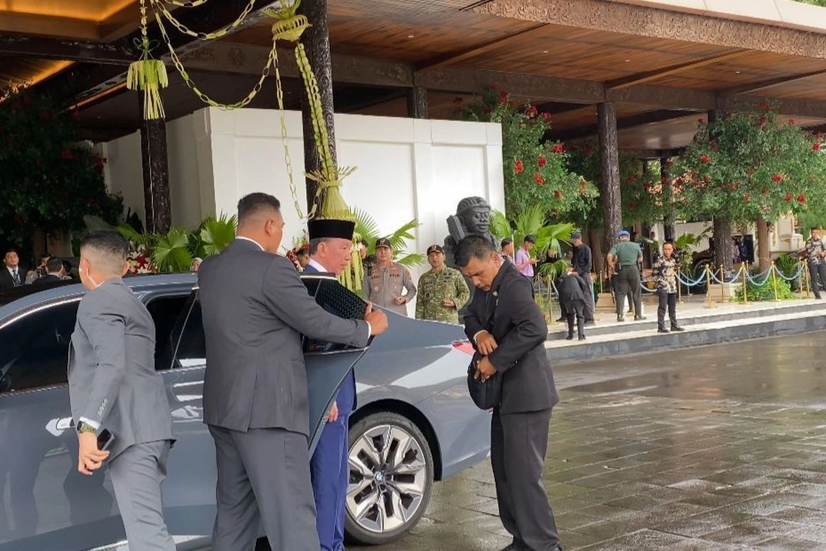Prabowo hingga Jokowi Hadiri Pernikahan Sekpri Presiden di TMII