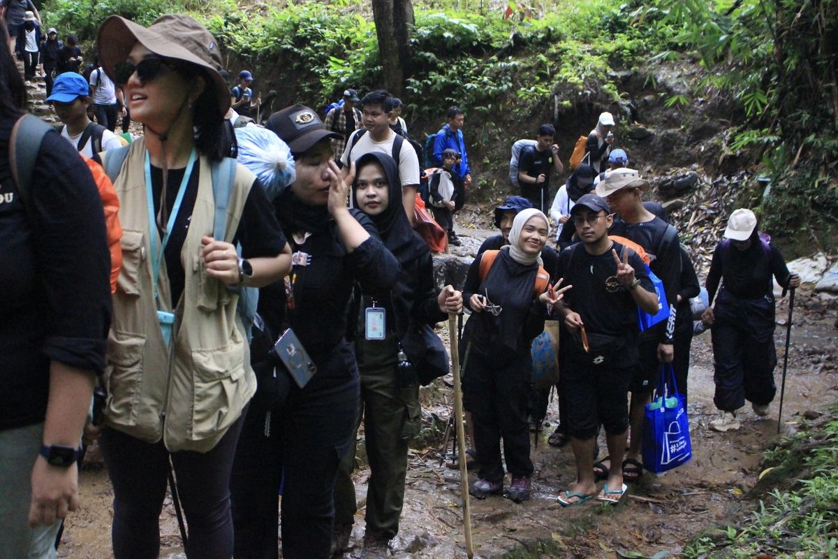 Ramai Berburu Durian ke Baduy: Buah Durian Tumbuh Alami, Rasa Lebih Manis