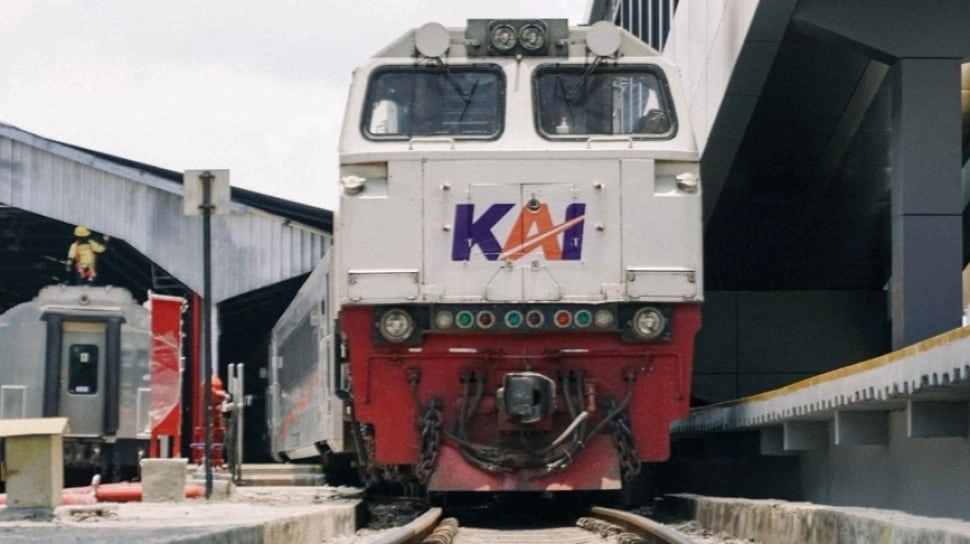 38 Perjalanan Kereta Api Batal Akibat Banjir, Bisa Refund Tiket 100 Persen