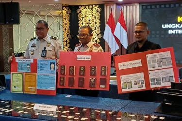 2 WNA yang Ditangkap Kasus Love Scamming, Overstay 5–8 Tahun dan Punya KTP