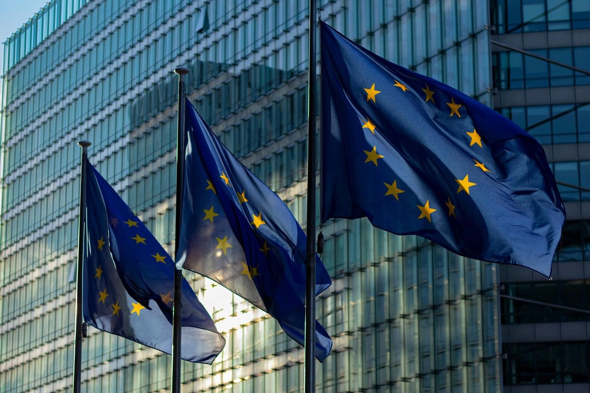 Balas Trump soal Greenland, UE Siapkan Tarif Balasan Rp 1,8 Kuadriliun