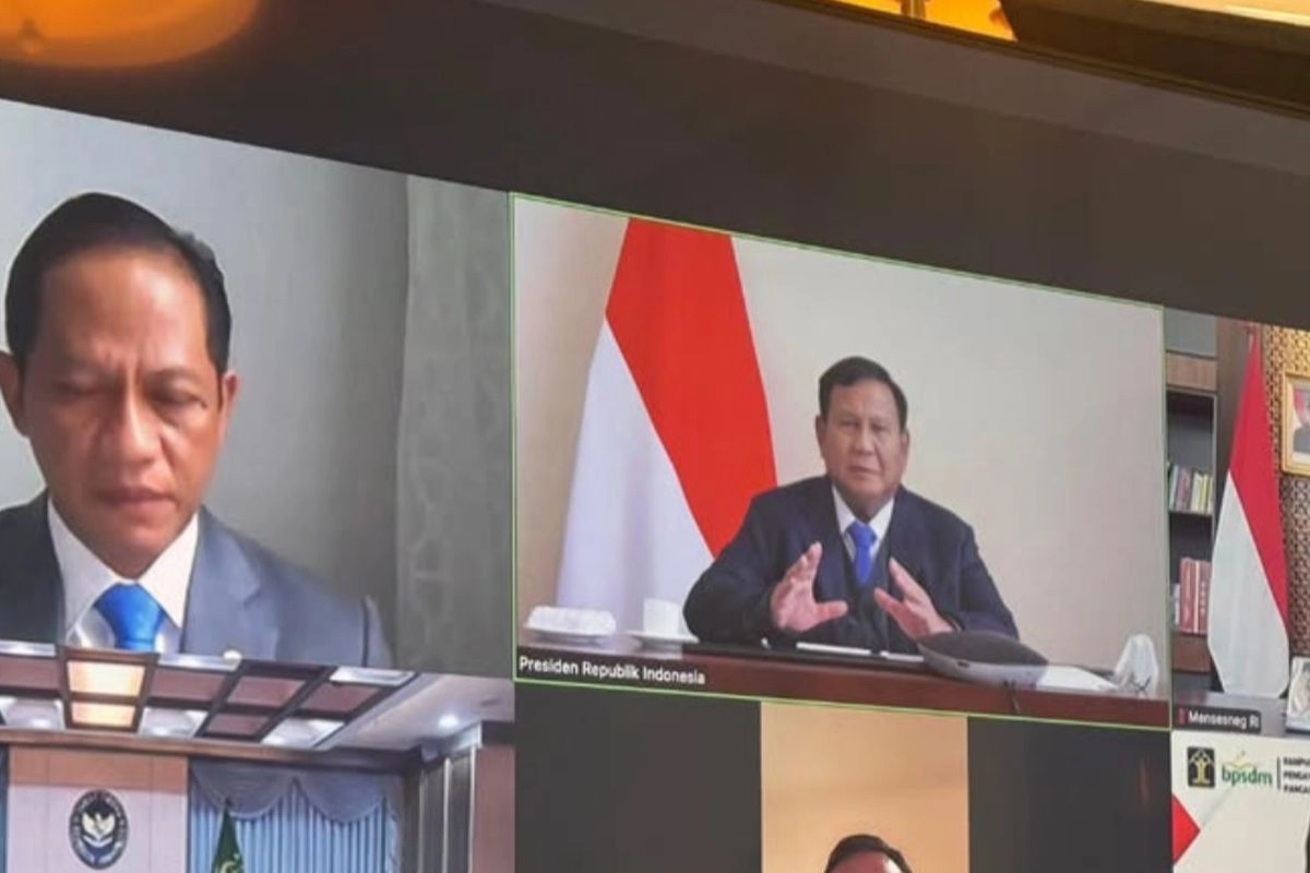 Dari Inggris, Prabowo Pimpin Ratas Virtual Bahas Penertiban Kawasan Hutan