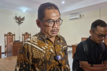 Permohonan Bonatua soal Uji Materi Autentikasi Ijazah Capres Tak Diterima MK