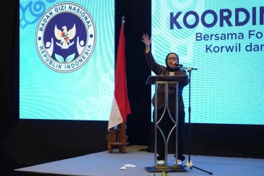 Wakil Ketua BGN Luruskan Isu MBG dan Pemotongan Anggaran Pendidikan
