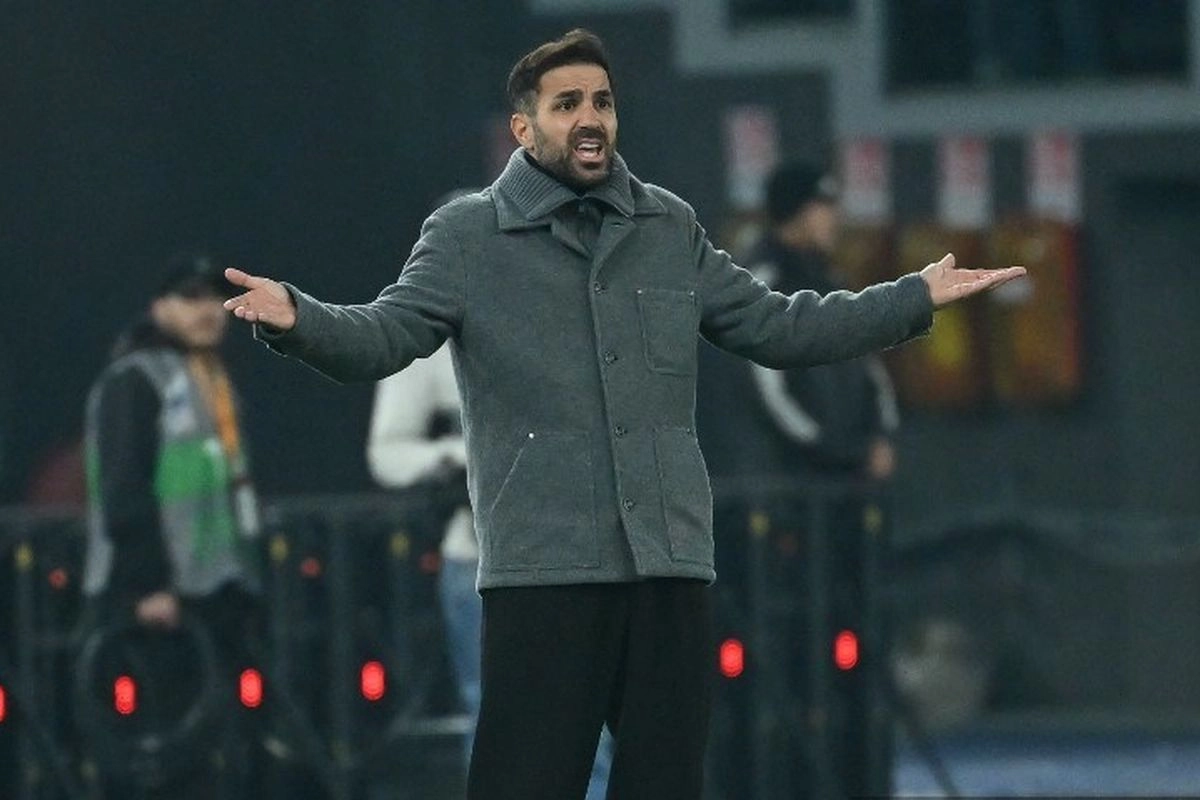 Como Pesta Gol di Markas Lazio, Buah Keputusan Taktik Fabregas