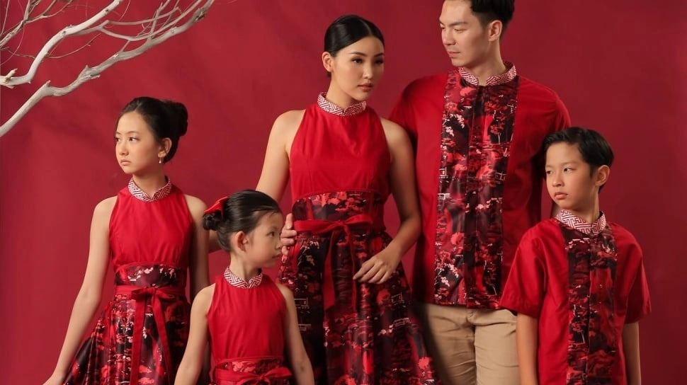 Inspirasi OOTD Imlek 2026: Intip Warna Keberuntungan Biar Hoki dan Cuan Melimpah di Tahun Kuda Api