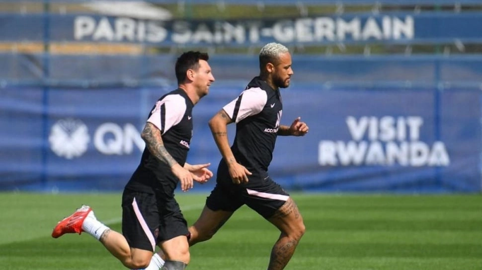 Layvin Kurzawa Diklaim Selangkah Lagi Gabung Persib, Tinggal Tanda Tangan Kontrak?