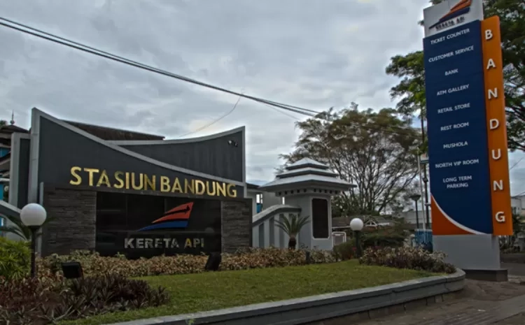 Kereta Dialihkan karena Banjir? Ini 6 Jalur Alternatif yang Tetap Bisa Dipakai