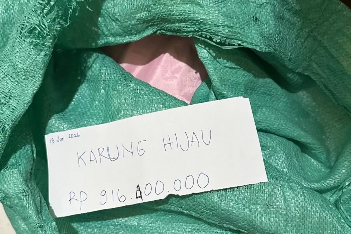Penampakan Uang Rp 2,6 Miliar dalam Kresek Hitam dan Karung Hijau Hasil Pemerasan Bupati Pati Sudewo