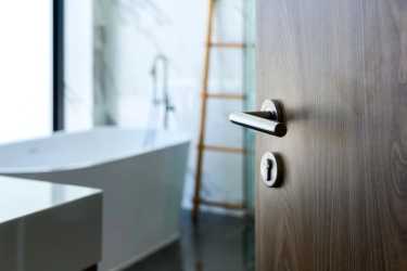 Coba Masuk Kamar Tamu, Staf Hotel di Thailand Ditangkap Polisi