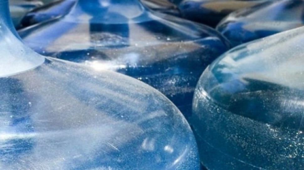 Ahli Polimer Ungkap Risiko BPA Mengintai dari Galon Lanjut Usia