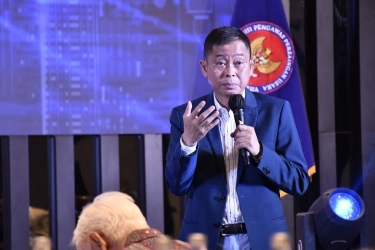 Ignasius Jonan Sakit, Absen di Sidang Korupsi Anak Riza Chalid