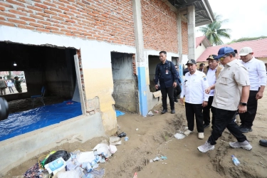 Kasatgas Tito Karnavian Dorong Percepatan Renovasi Sekolah Terdampak Banjir di Pidie Jaya