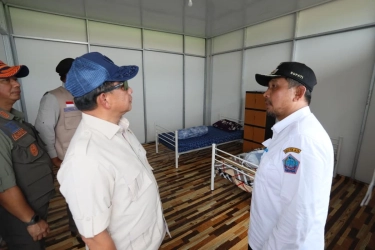 Kasatgas Tito Karnavian Tinjau Huntara di Pidie Jaya, Pastikan Layak Huni