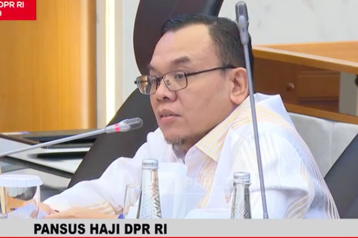 Menpar Ditegur Usai Pamer Penghargaan di DPR, Ketua Komisi: Kalau Enggak Mau Rapat Jangan Jadi Menteri