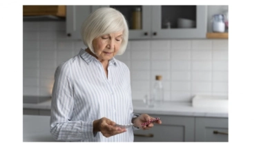 5 Vitamin D3+K2 untuk Cegah Nyeri Sendi di Usia 50 Tahun, Mulai dari Rp12 Ribuan di Apotek