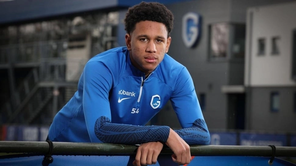 Statistik Calon Bek AC Milan Juwensley Onstein Pemain Keturunan Indonesia