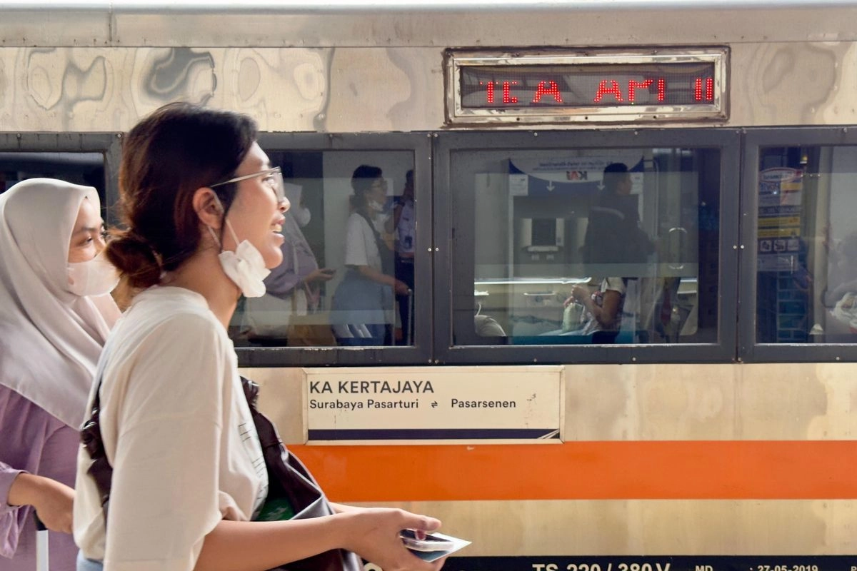 Terus Meningkat, Penumpang KA Jarak Jauh di Stasiun Bekasi Tembus 1,3 Juta