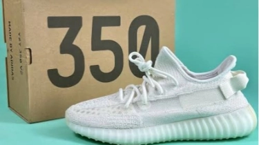 7 Alternatif Sepatu Lokal Look Mirip Adidas Yeezy, Empuk dan Nyaman Modal Rp100 Ribuan