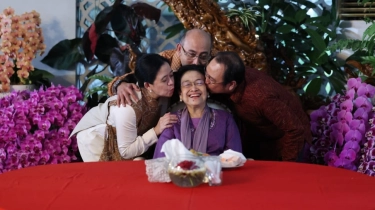 Melodi My Way di Bawah Rintik Hujan Batu Tulis Warnai Perayaan Sederhana HUT ke-79 Megawati