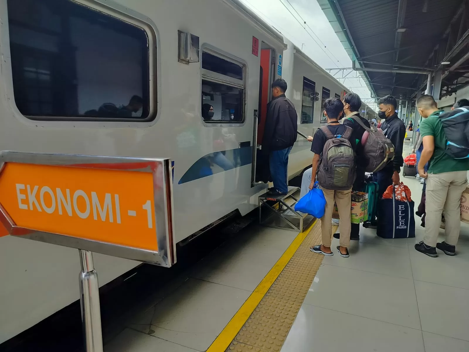 Jangan Sampai Kehabisan! Tiket Kereta Lebaran 2026 Mulai Dijual 25 Januari