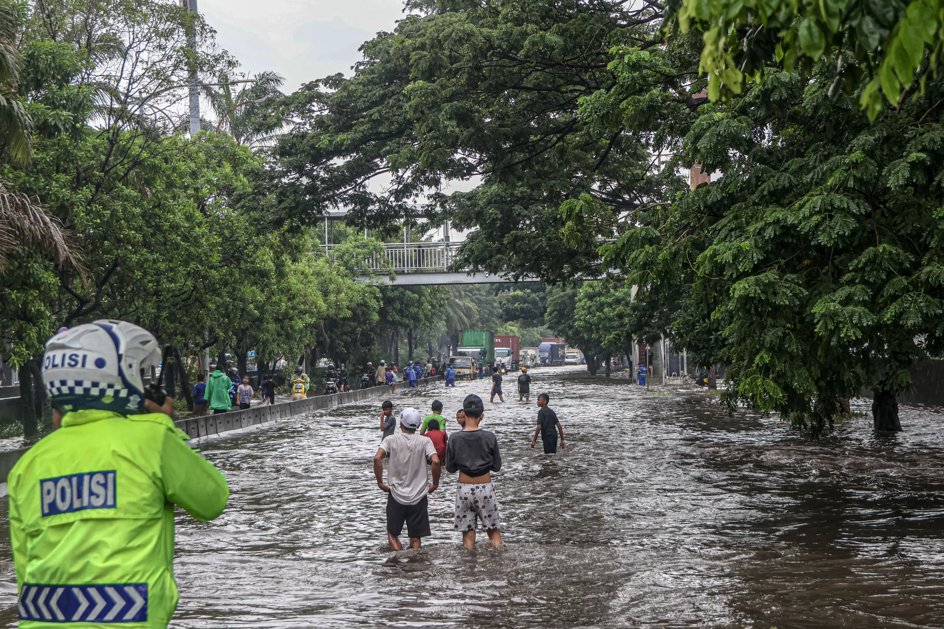 Prakiraan Cuaca Hari Ini, Hujan Ringan-Hujan Sedang di Jakarta dan Beberapa Kota Besar Lainnya
