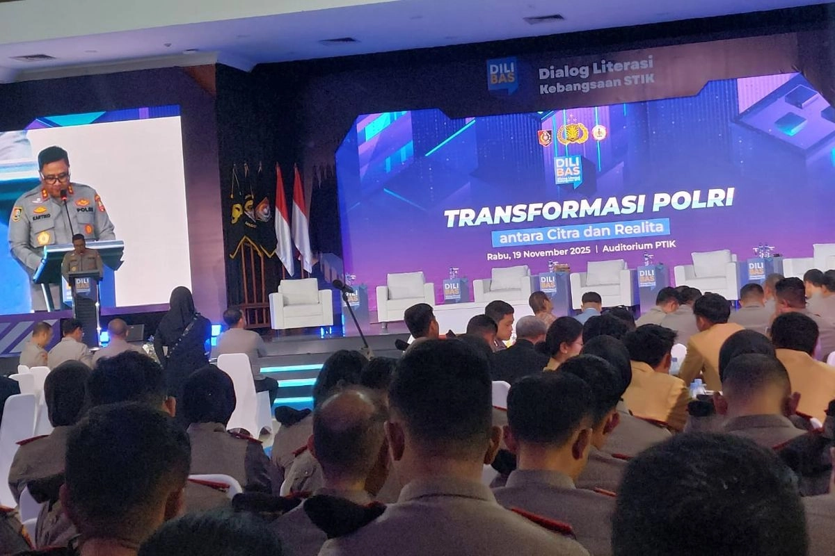 Mutasi Polri, Irjen Achmad Kartiko Naik Jadi Kalemdiklat