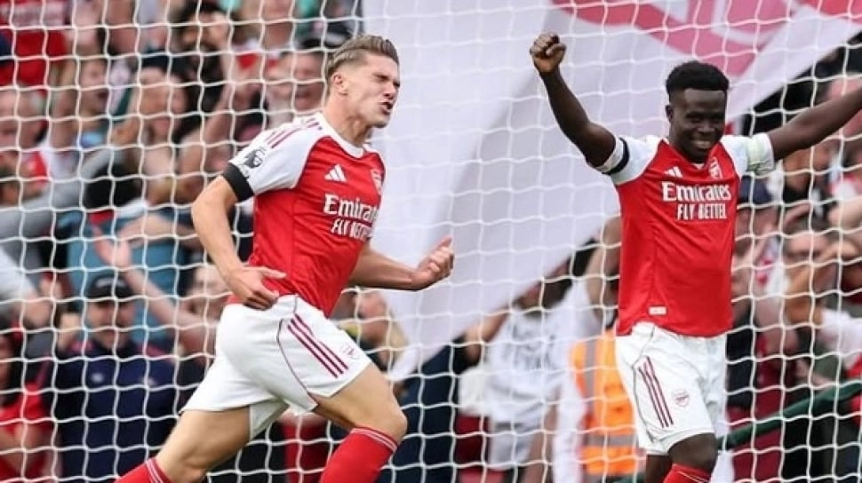 Mikel Arteta Blak-blakan Alasan Arsenal Pilih Viktor Gyokeres ketimbang Benjamin Sesko