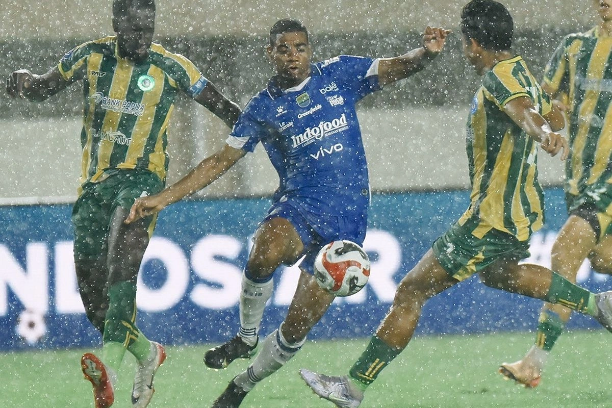 Jadwal Persib Vs PSBS, Memori Pahit Badai Pasifik