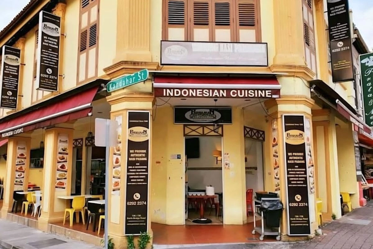 Sedihnya Warga Singapura Saat Warung Nasi Padang Tertua Tutup, Teringat Sejuta Kenangan