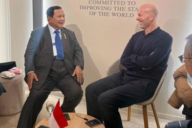 Teddy Ungkap Isi Obrolan Prabowo dan Zinedine Zidane