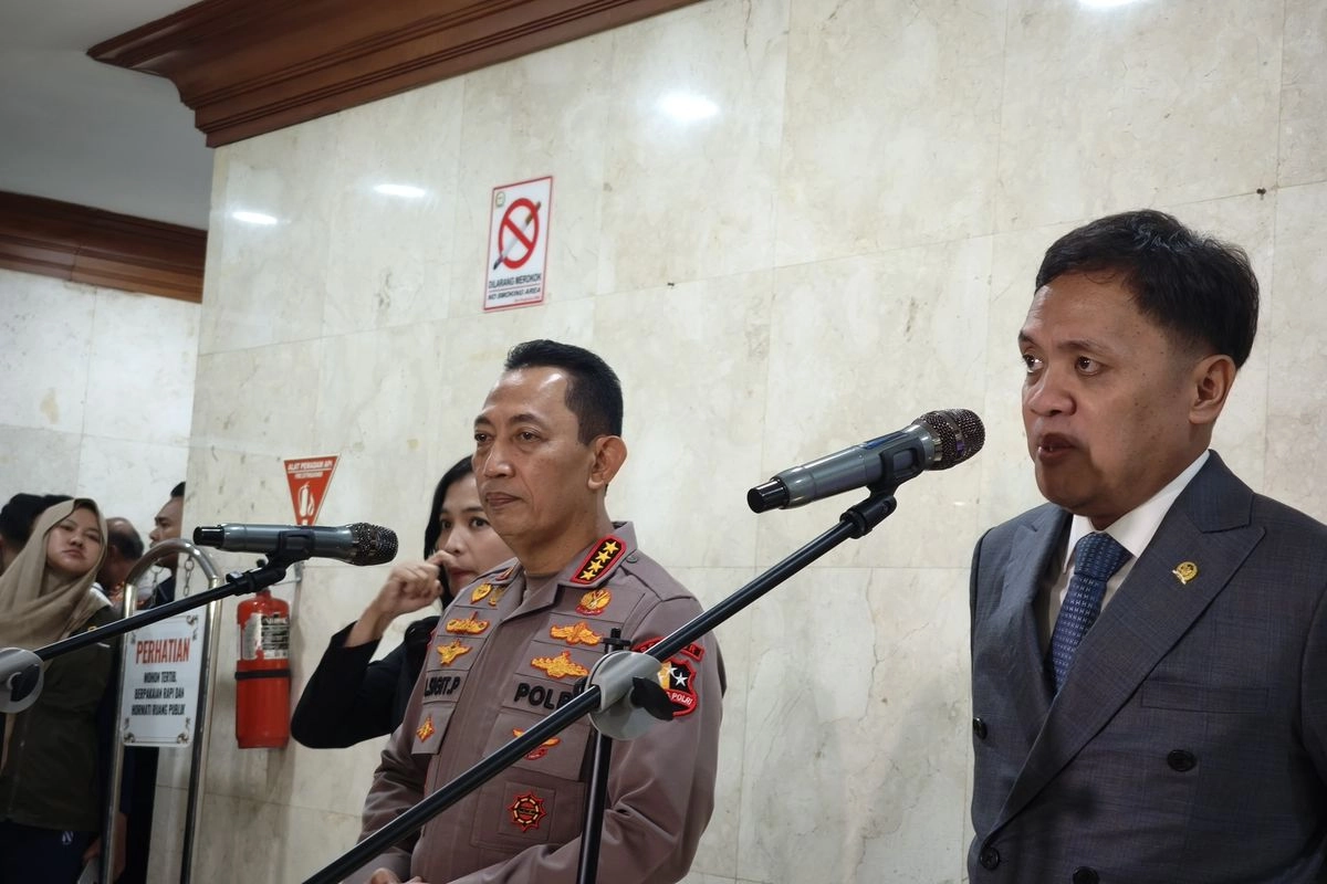 Bos OJK Sebut WNI yang Dipulangkan dari Kamboja Scammer, Kapolri Dalami