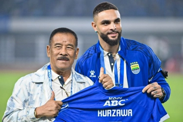Persib Resmi Rekrut Layvin Kurzawa, Durasi Kontrak HIngga Akhir Musim