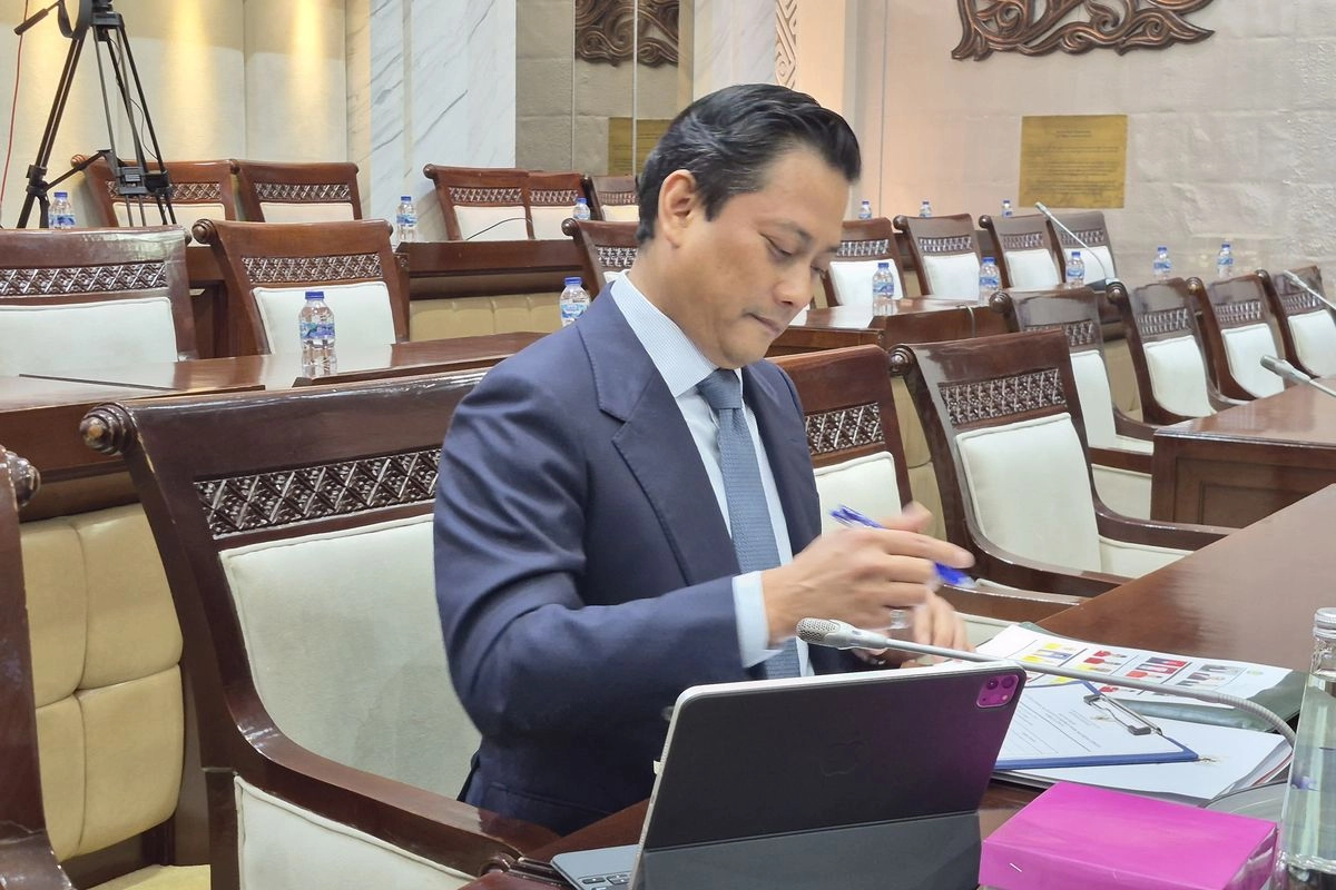 Thomas Djiwandono di Fit and Proper Test Deputi Gubernur BI, Tegaskan Sudah Keluar dari Gerindra