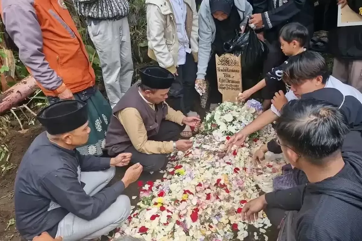 Truk TNI Tabrak 2 Polisi di Cisarua, Panglima: Mungkin Tak Sengaja, Kami Mohon Maaf